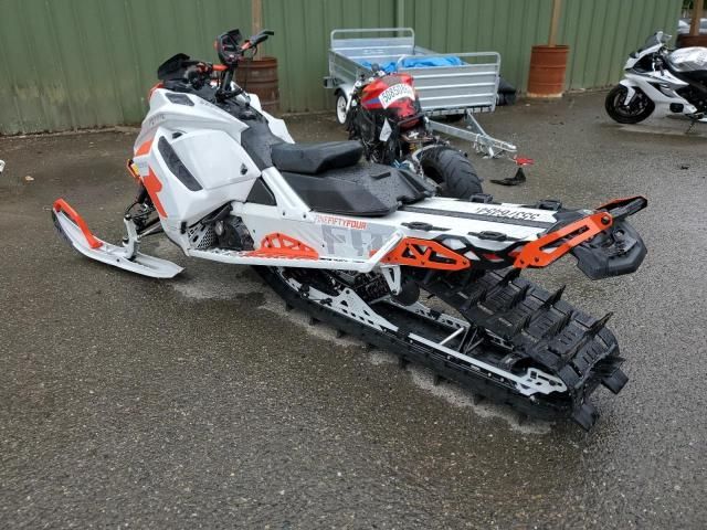 2021 Skidoo 800R