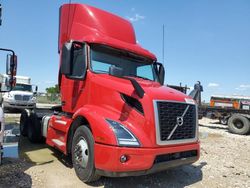 Vehiculos salvage en venta de Copart Grand Prairie, TX: 2022 Volvo VNR