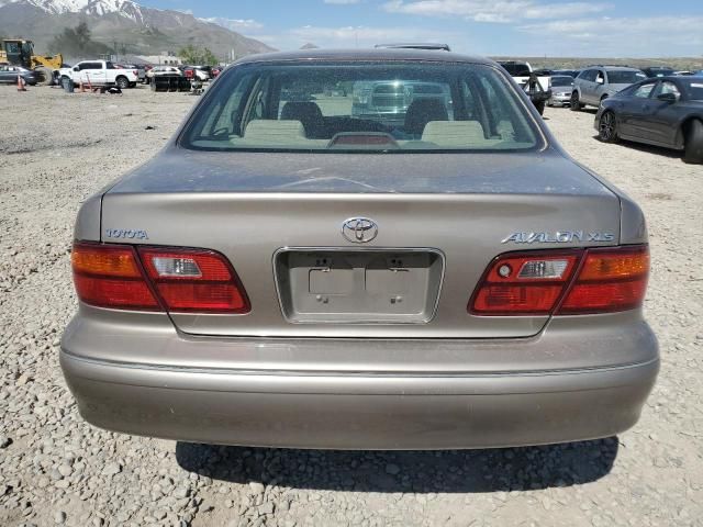 1999 Toyota Avalon XL