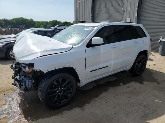 2020 Jeep Grand Cherokee Laredo