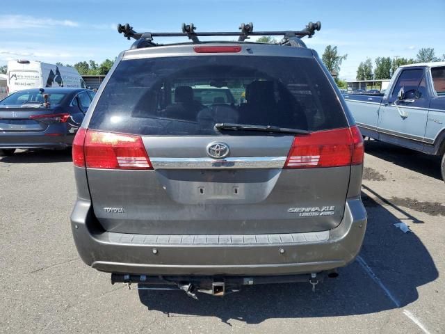 2005 Toyota Sienna XLE