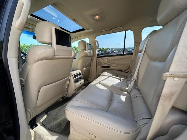 2013 Lexus LX 570