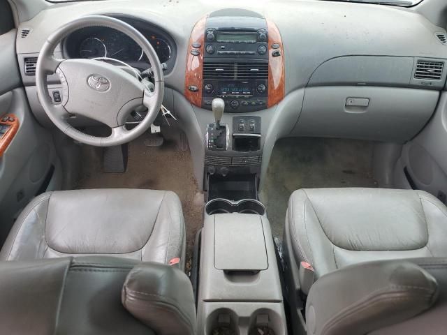 2008 Toyota Sienna XLE