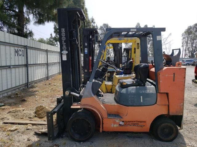 2000 Toyota Forklift