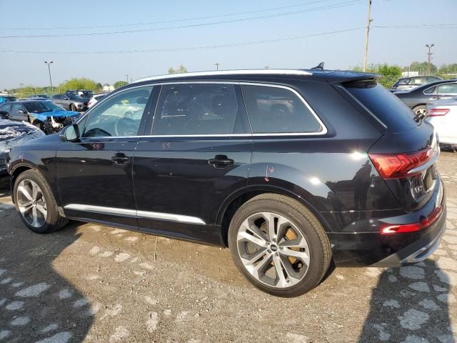 2021 Audi Q7 Prestige