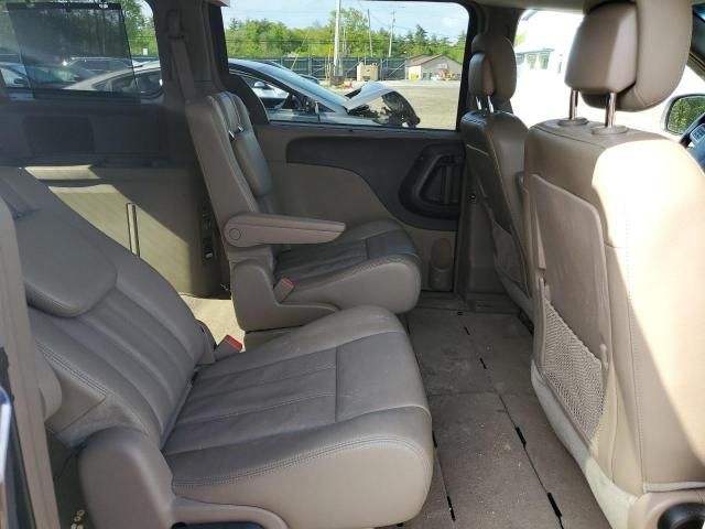 2015 Chrysler Town & Country Touring