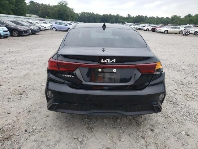 2023 KIA Forte LX