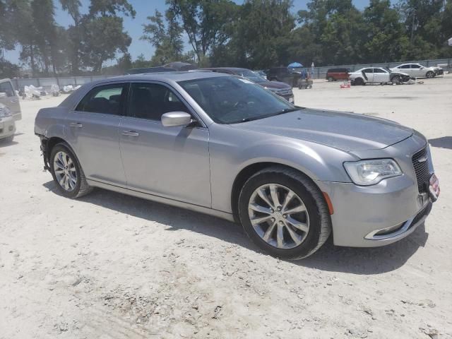 2016 Chrysler 300 Limited