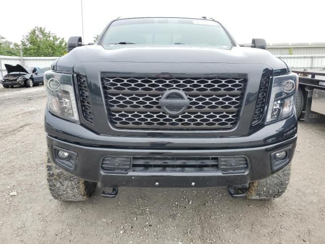 2019 Nissan Titan XD SL