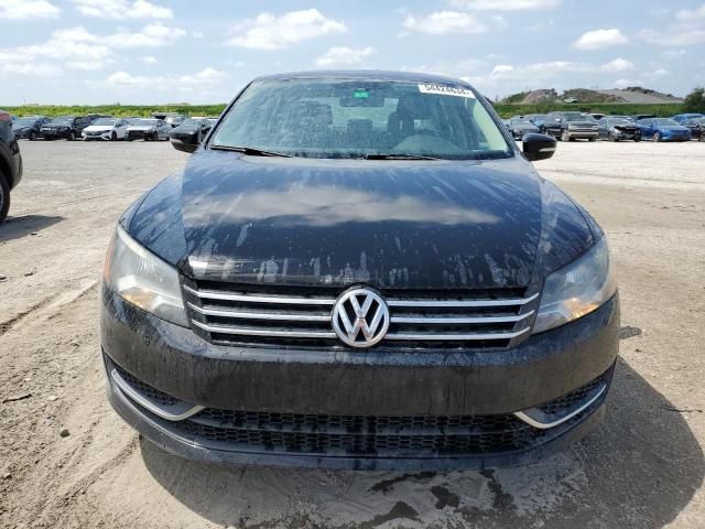 2014 Volkswagen Passat S