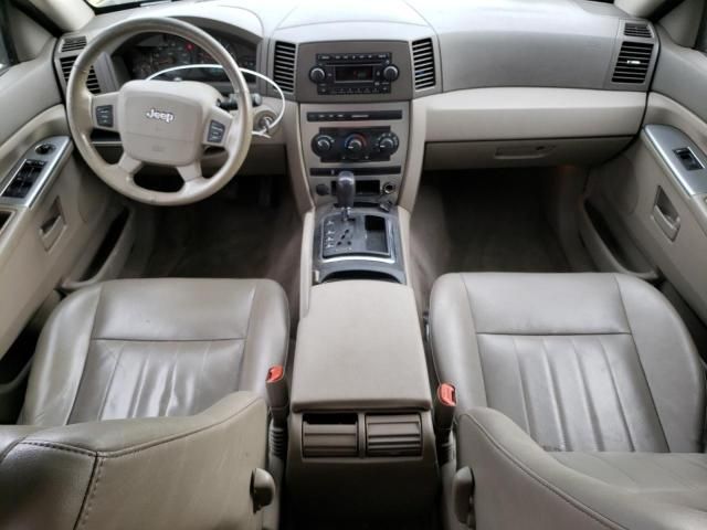 2005 Jeep Grand Cherokee Laredo