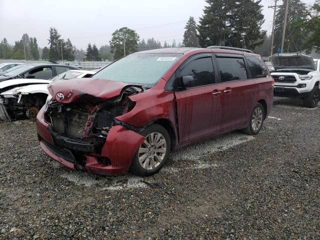 2011 Toyota Sienna XLE