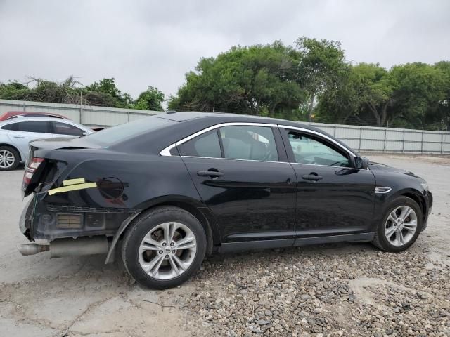 2018 Ford Taurus SEL