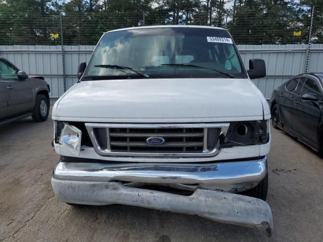 2007 Ford Econoline E350 Super Duty Wagon