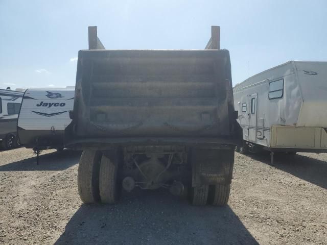 2001 Western Star Conventional 4900