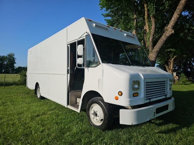 2012 Freightliner Chassis M Line WALK-IN Van