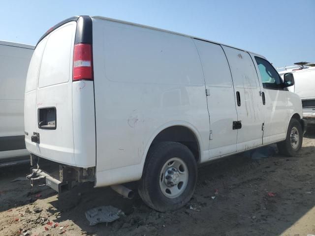 2017 Chevrolet Express G2500