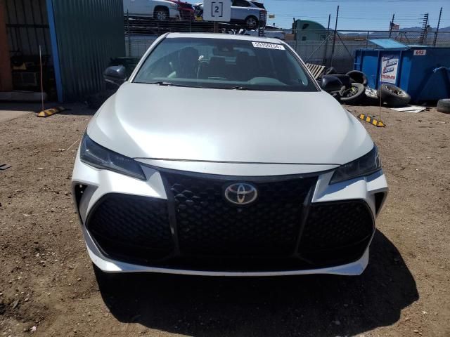 2019 Toyota Avalon XLE