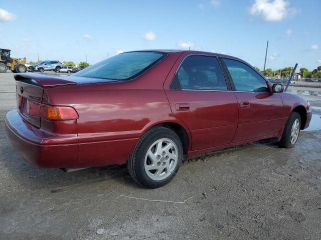 2000 Toyota Camry CE