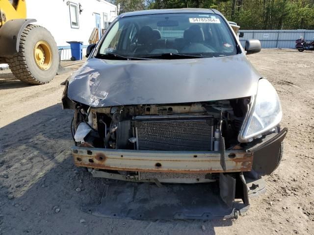 2014 Nissan Versa S