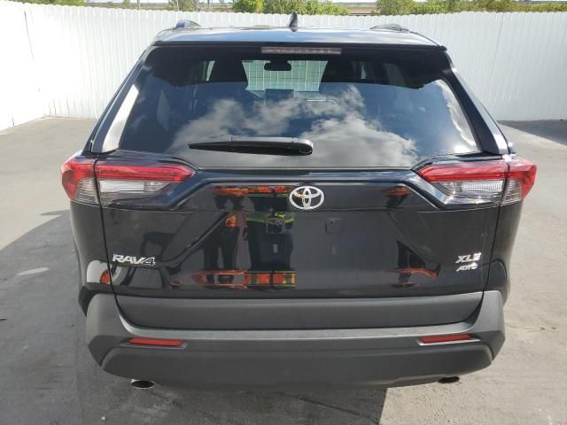 2023 Toyota Rav4 XLE