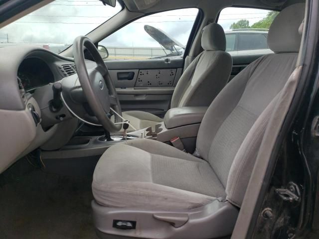 2004 Ford Taurus SE