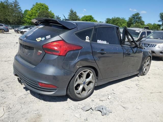 2016 Ford Focus ST