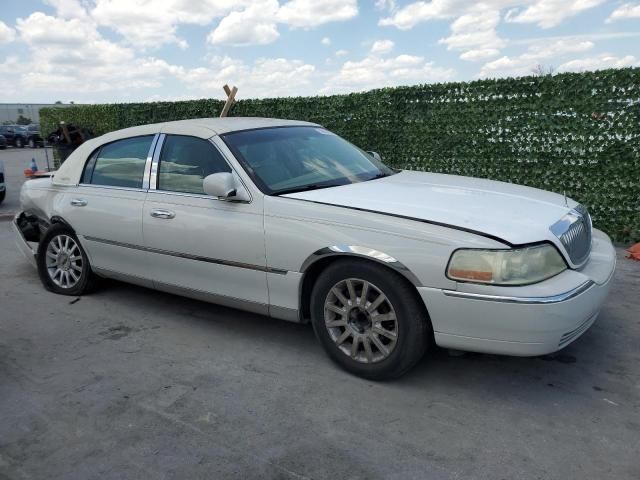 2007 Lincoln Town Car Signature