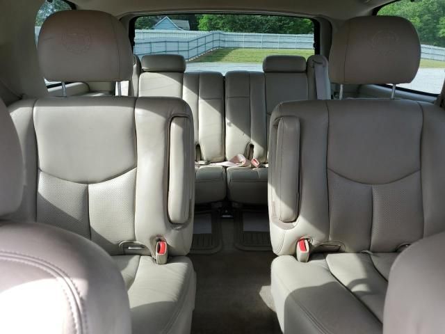 2005 Cadillac Escalade Luxury