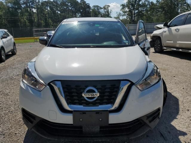 2020 Nissan Kicks S