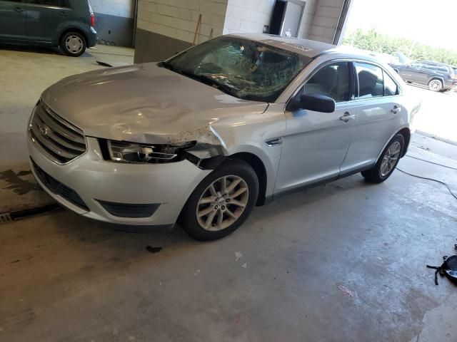 2013 Ford Taurus SE