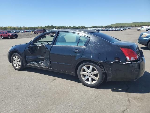 2005 Nissan Maxima SE