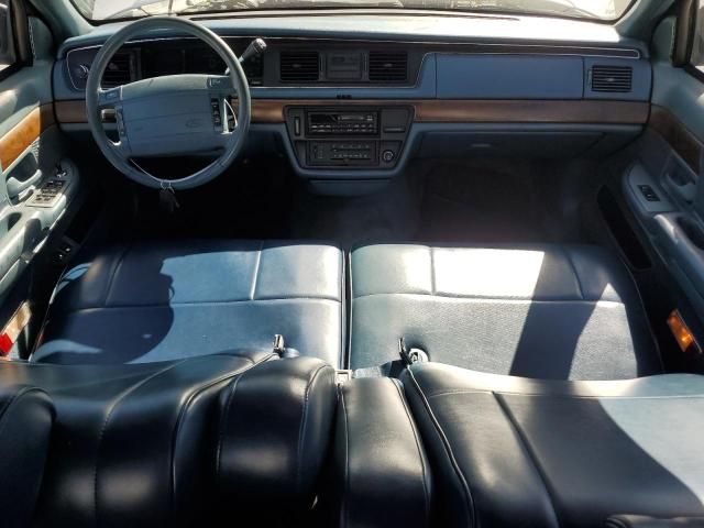 1994 Ford Crown Victoria LX