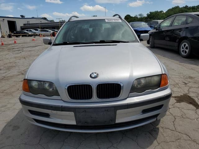 2000 BMW 323 IT