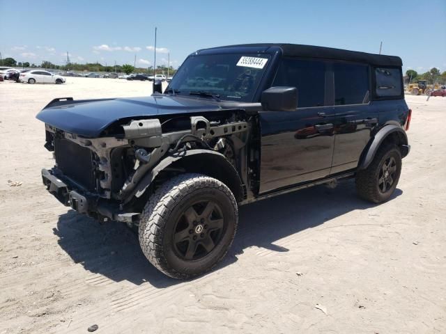 2023 Ford Bronco Base