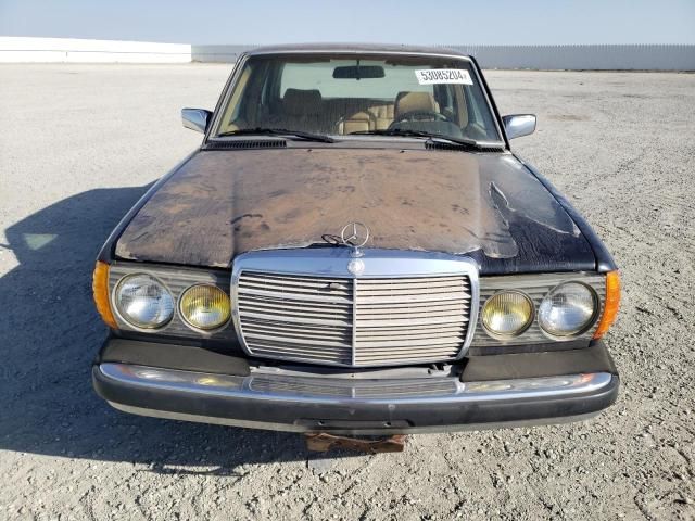 1982 Mercedes-Benz 300 DT