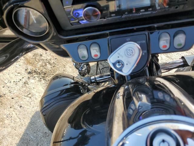 2013 Harley-Davidson Flhtcu Ultra Classic Electra Glide
