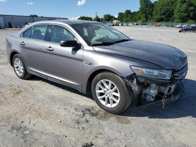 2013 Ford Taurus SE