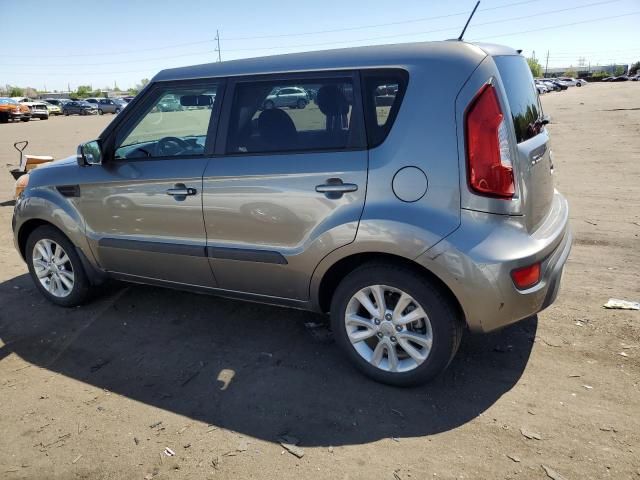 2013 KIA Soul +