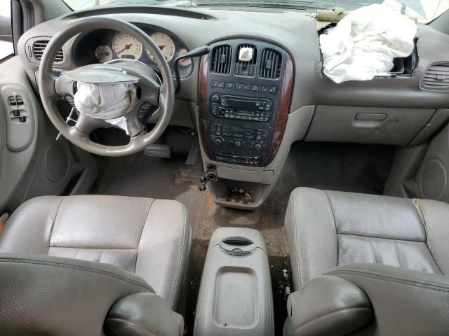 2003 Chrysler Town & Country LXI