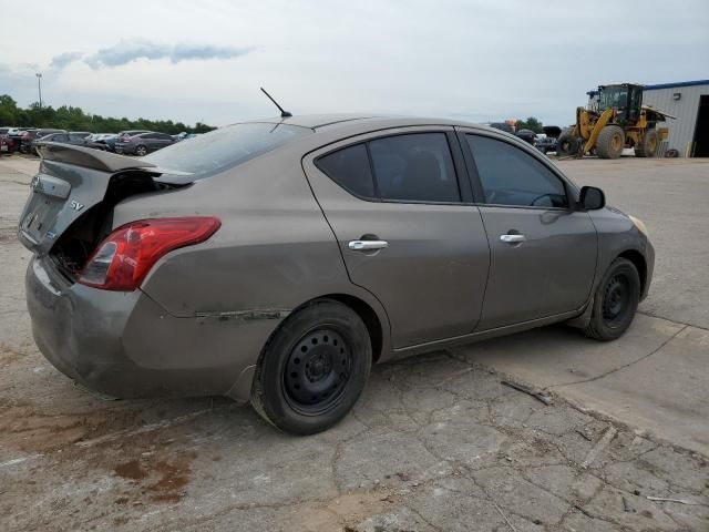 2014 Nissan Versa S