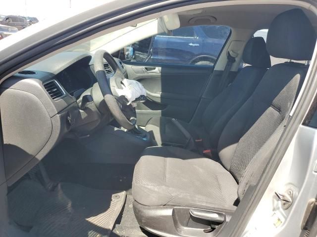 2011 Volkswagen Jetta Base