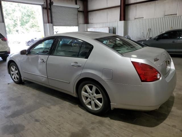 2005 Nissan Maxima SE