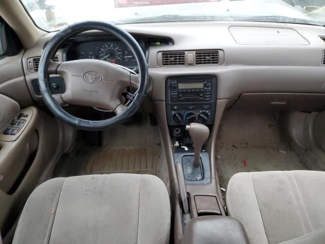 2000 Toyota Camry CE