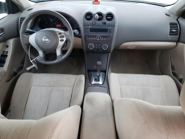 2010 Nissan Altima Base