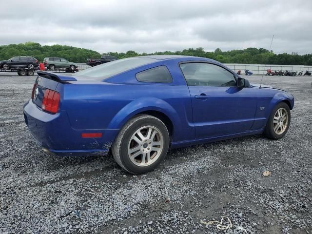 2005 Ford Mustang GT