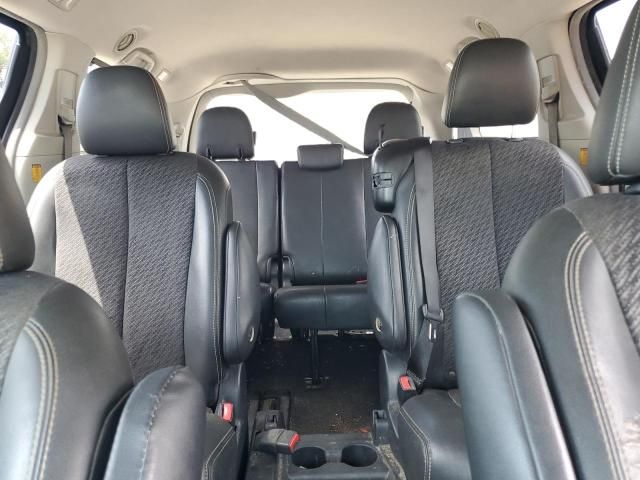 2011 Toyota Sienna Sport