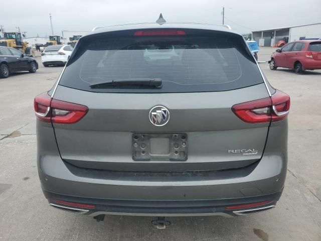 2019 Buick Regal Tourx Essence