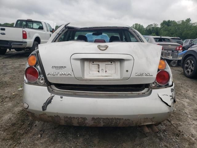 2003 Nissan Altima Base