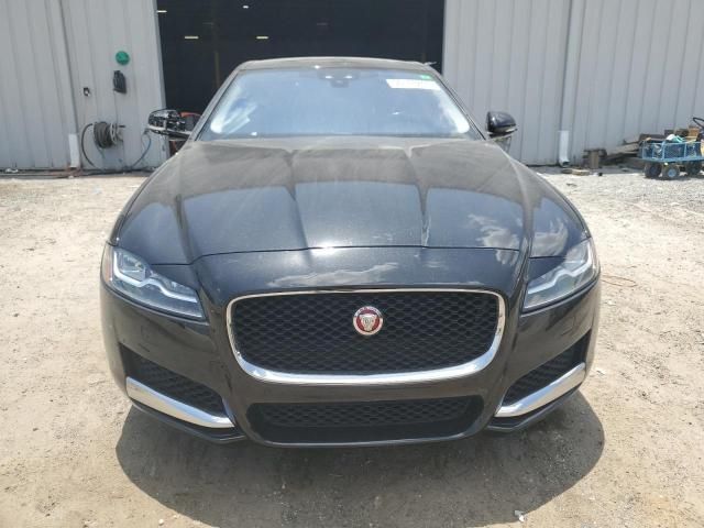 2018 Jaguar XF Prestige